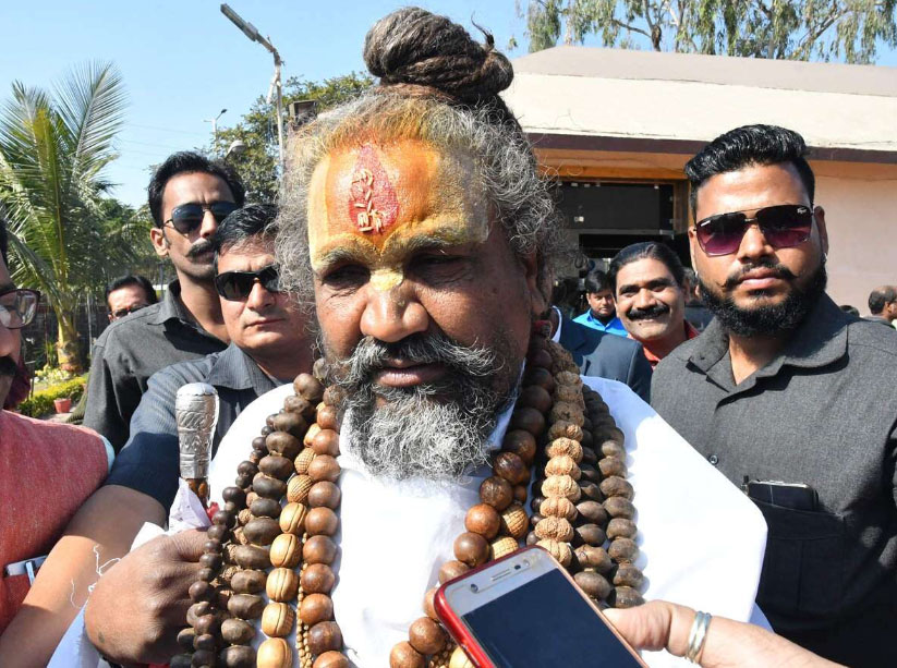  कंम्प्यूटर बाबा