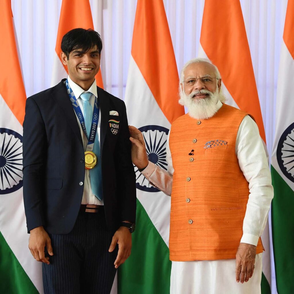 नीरज चोपड़ा-नरेंद्र मोदी
