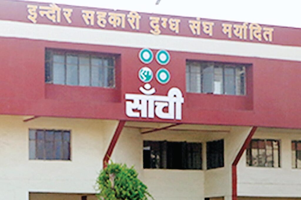 रिटायर्ड अफसरों