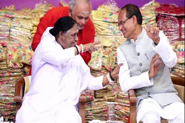 मुख्यमंत्री शिवराज