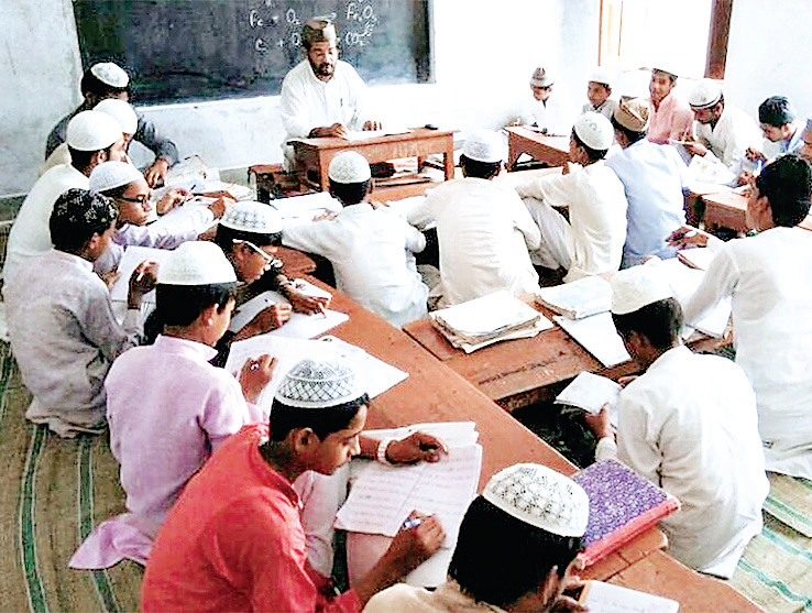 अवैध मदरसे