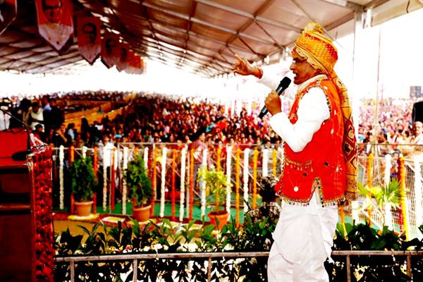मुख्यमंत्री चौहान