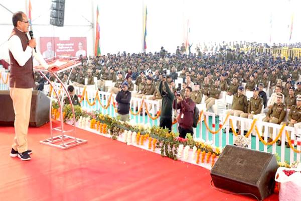 मुख्यमंत्री चौहान