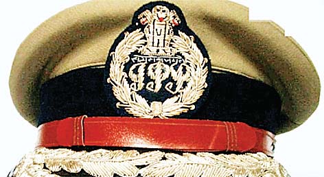 पुलिस अधिकारी