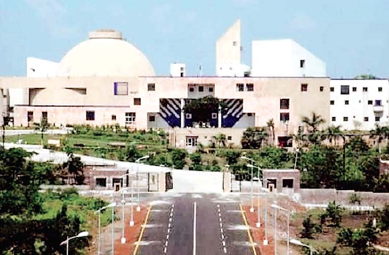 कामकाज और व्यवहार