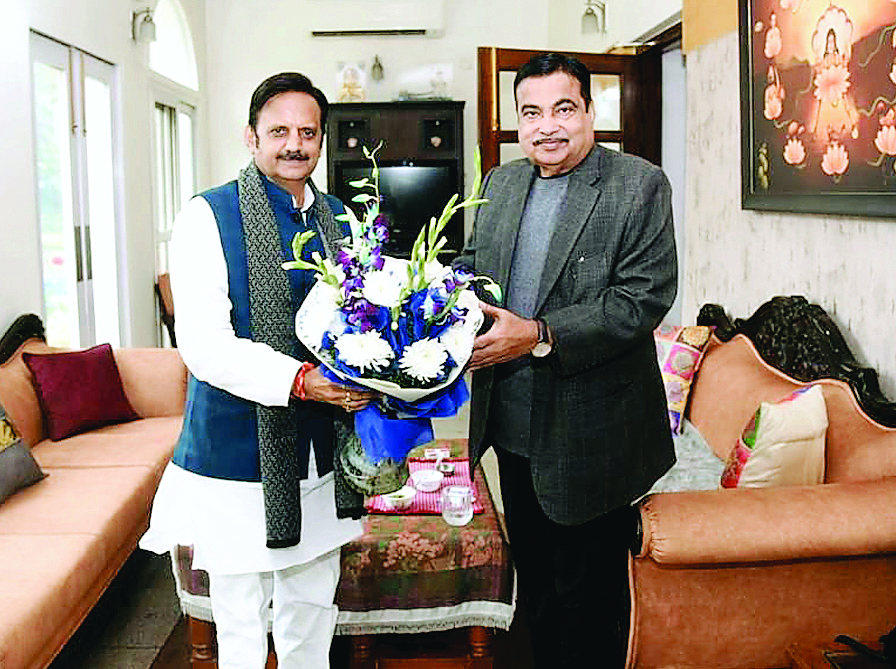 नितिन गडकरी
