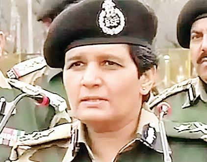सोनाली मिश्रा और चक्रवर्ती