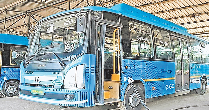 इलेक्ट्रिक बसें