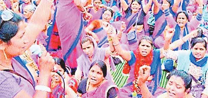 आंगनबाड़ी कार्यकर्ताओं