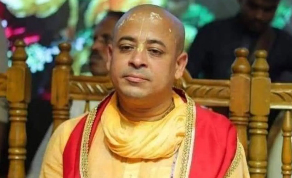 चिन्मय दास