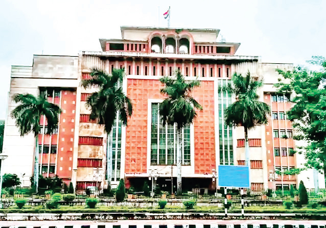 प्रशासनिक फेरबदल
