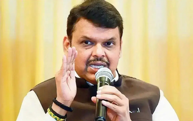 फडणवीस