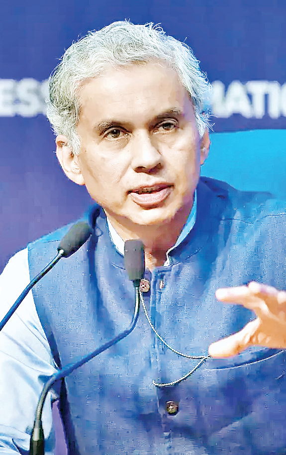  कलेक्टर-कमिश्नर