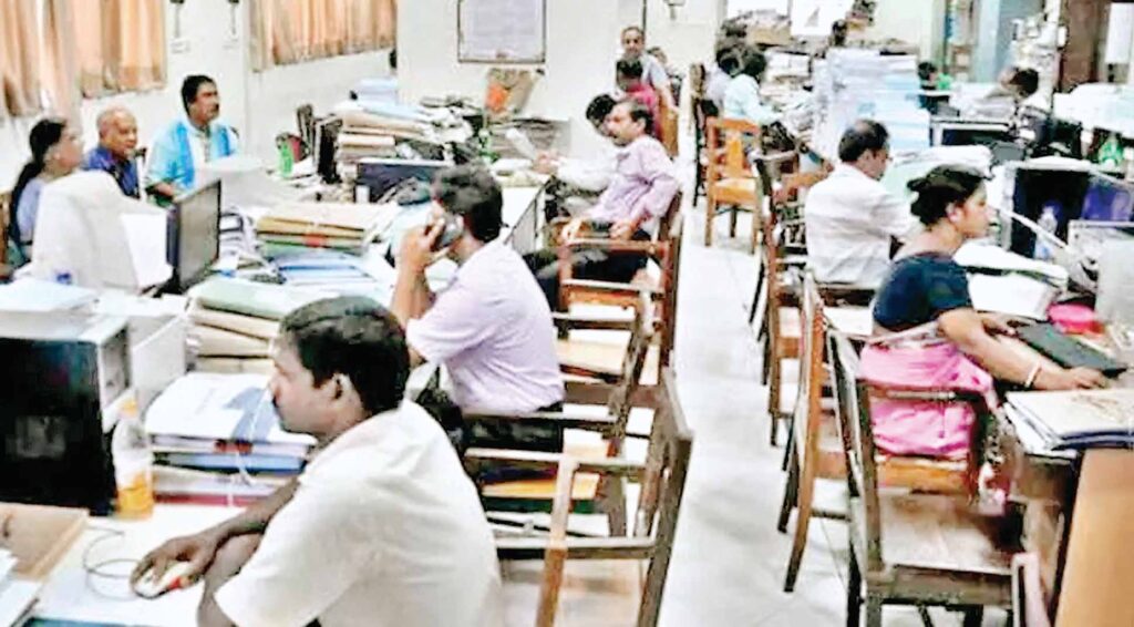 कर्मचारियों का प्रमोशन