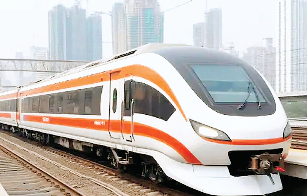 भोपाल से दिल्ली 