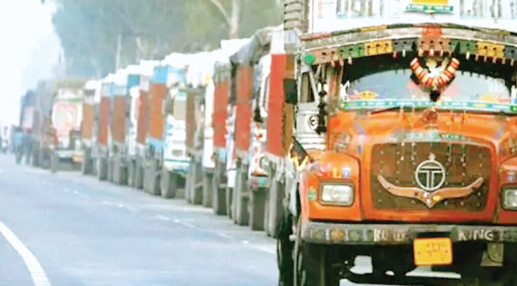 दलालों का बोलबाला