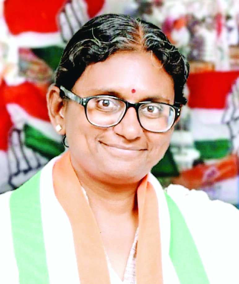 मीनाक्षी नटराजन 