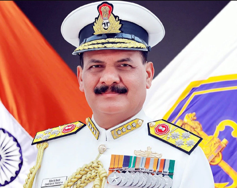 एडमिरल दिनेश के त्रिपाठी