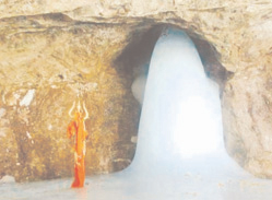 अमरनाथ श्रद्धालुओं की परीक्षा