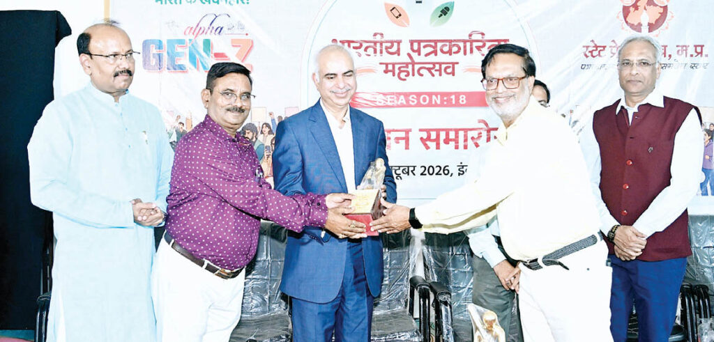 मनोज श्रीवास्तव