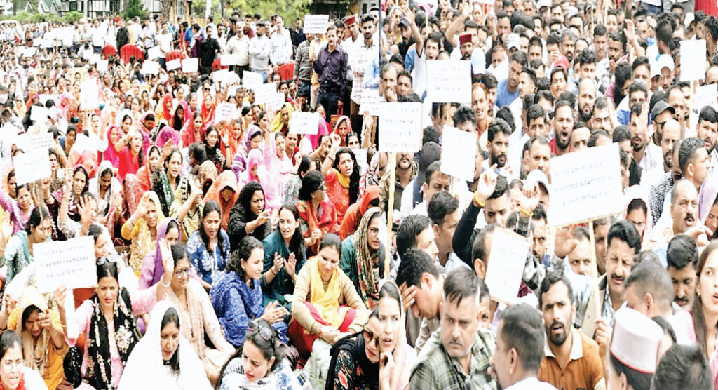 नियुक्ति पर फोकस